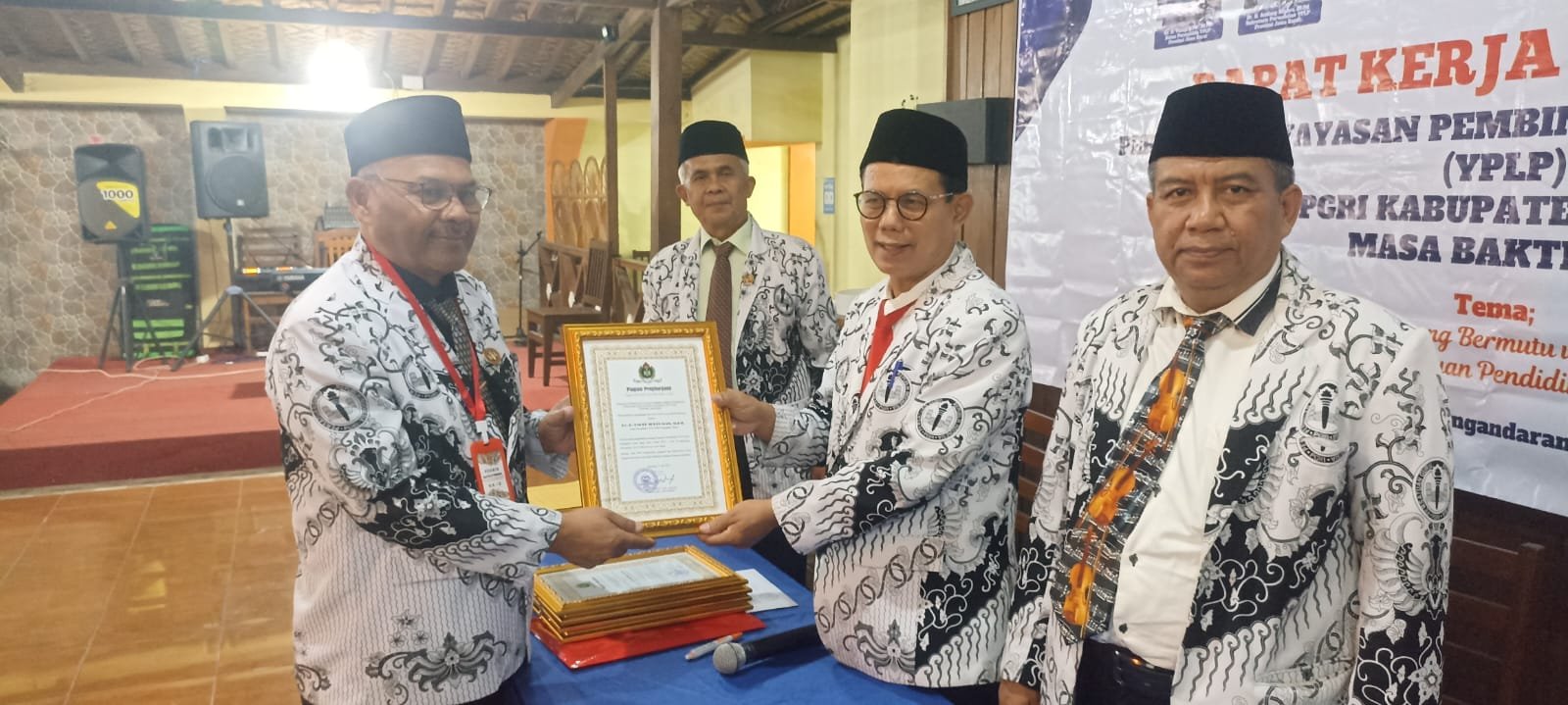 Pelantikan Pengurus Perwakilan YPLP PGRI Kabupaten Garut